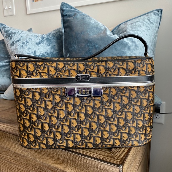 Vintage Christian Dior TrotterTrain Cosmetics Case - Picture 16 of 16